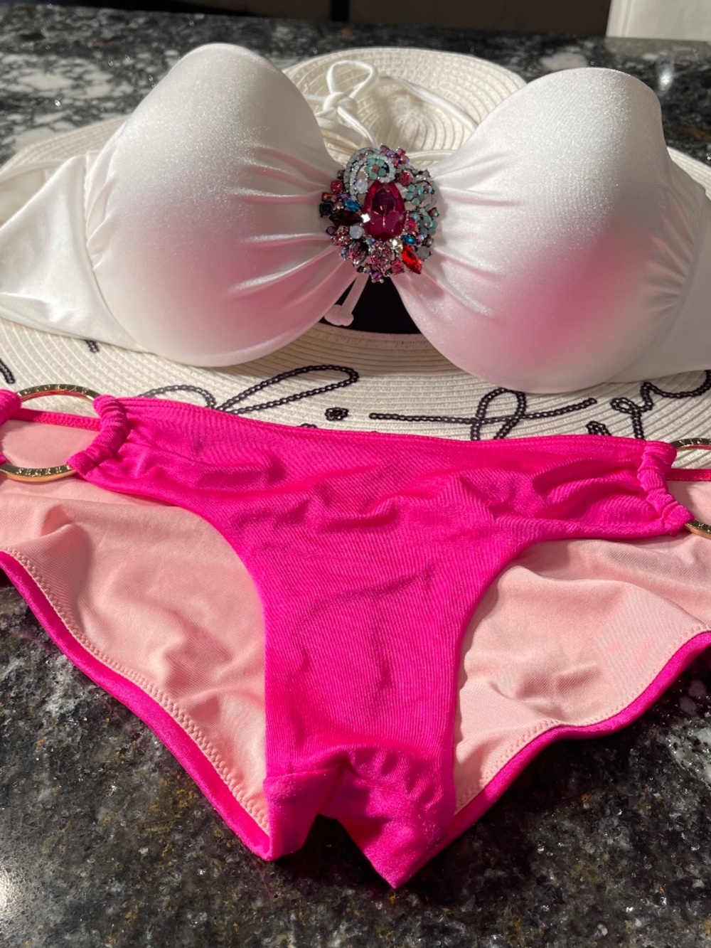 New without tags bikini set bandeau 36D push up and M set
